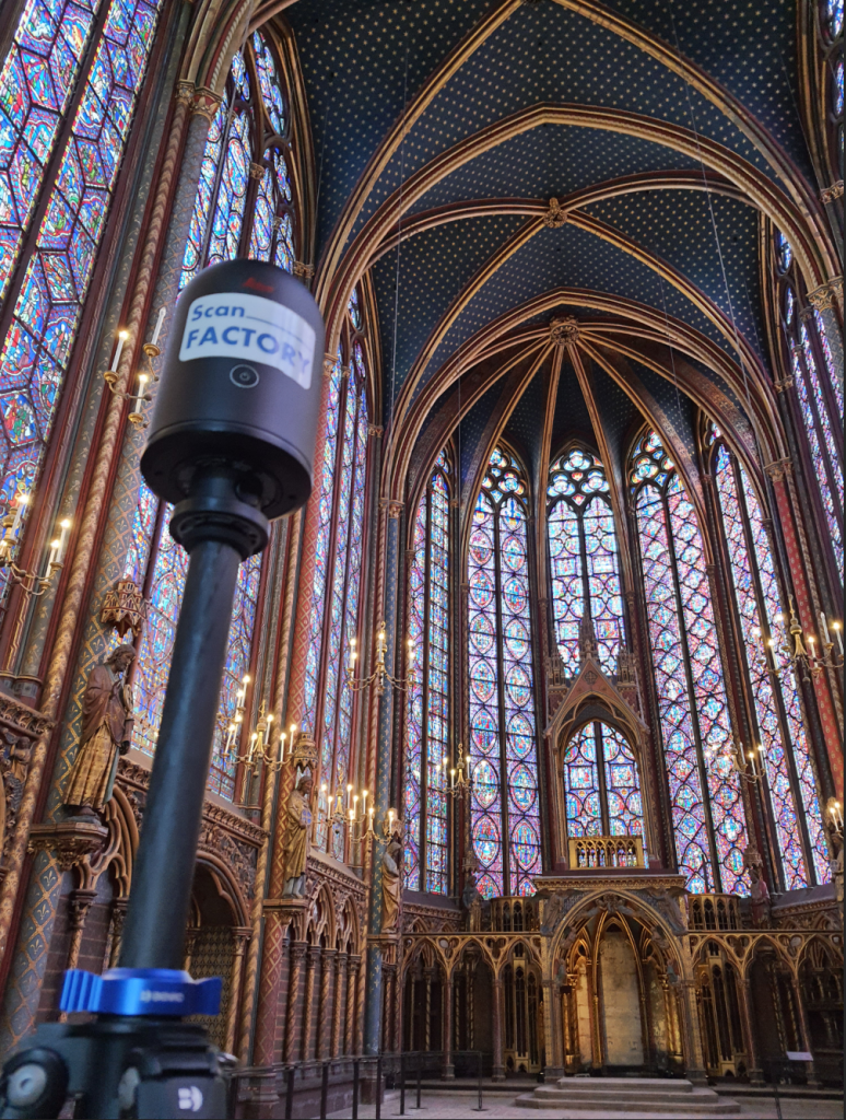 Synergiz: Réalisation visite virtuelle de la Sainte Chapelle avec un scanner infrarouge et un scanner laser. Cliquer pour visiter !